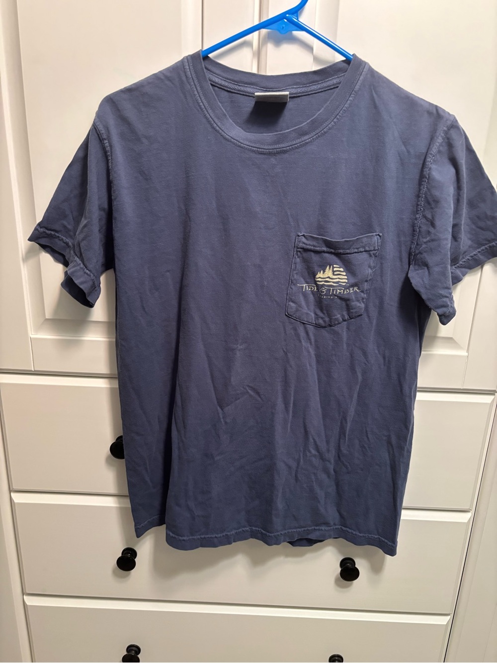 Comfort Colors Short Sleeve Pocket Tee in Washed Blue